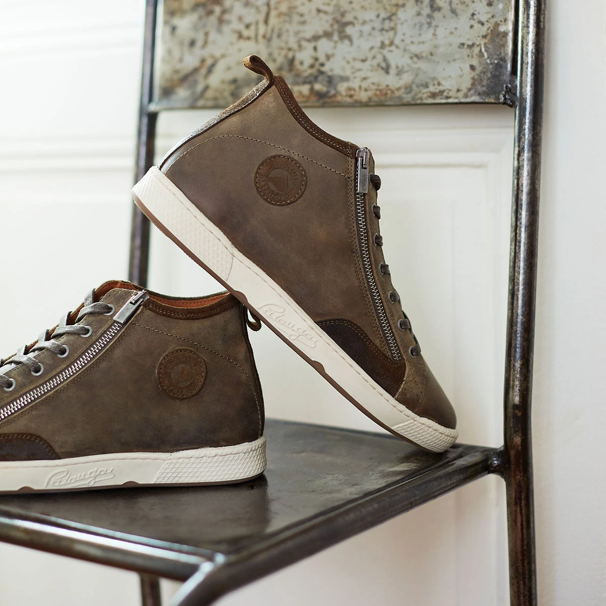 Pataugas JAYER/W H4H TAUPE – Image 2